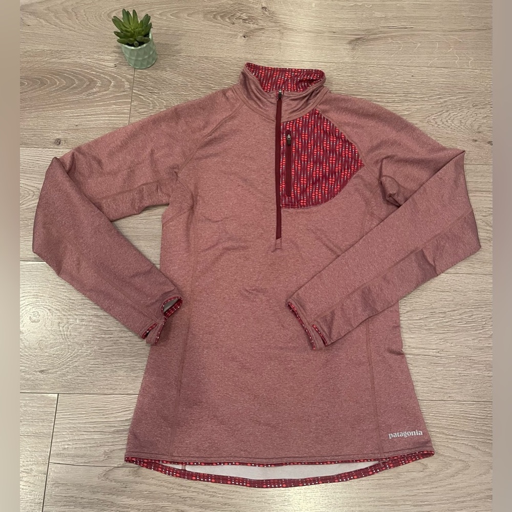 Patagonia Women’s Half-zip Running Jacket in Red
